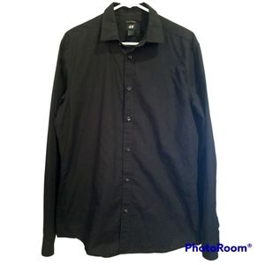 H&M Mens black button down Large